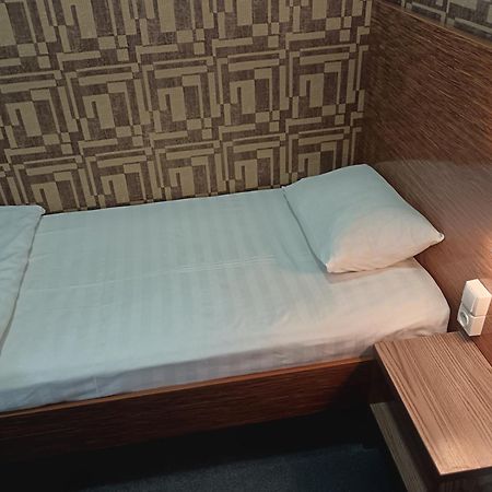 Sakura Inn Fergana Exteriör bild