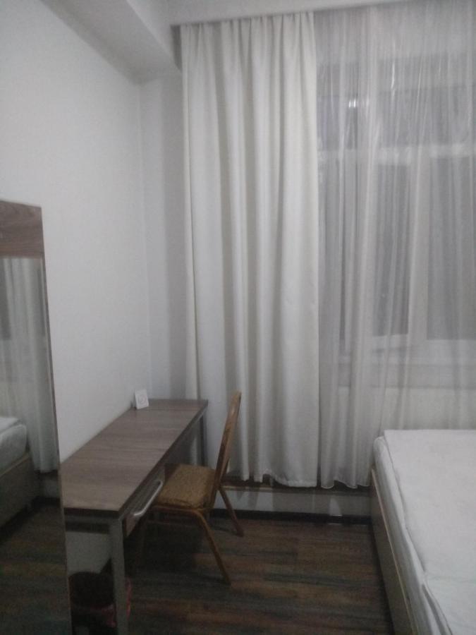 Sakura Inn Fergana Exteriör bild