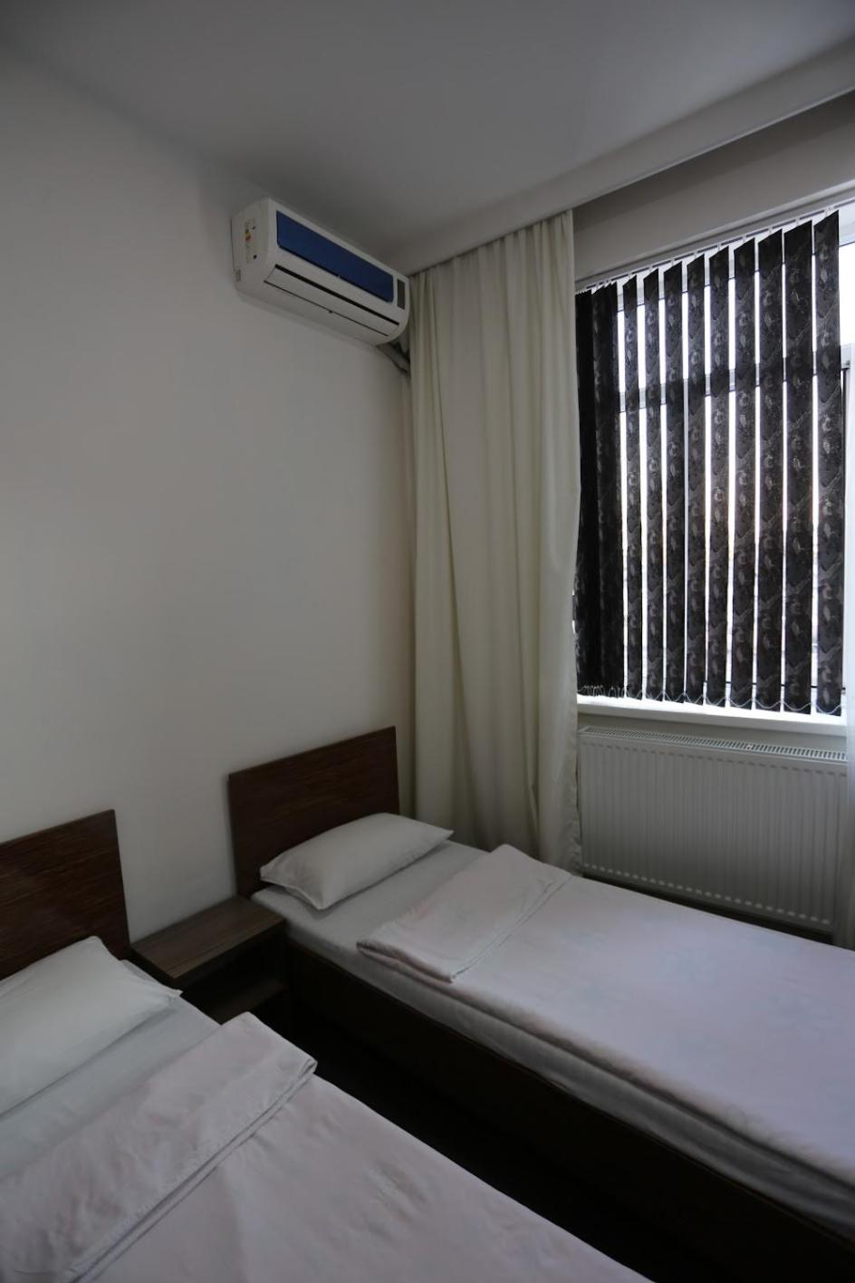 Sakura Inn Fergana Exteriör bild