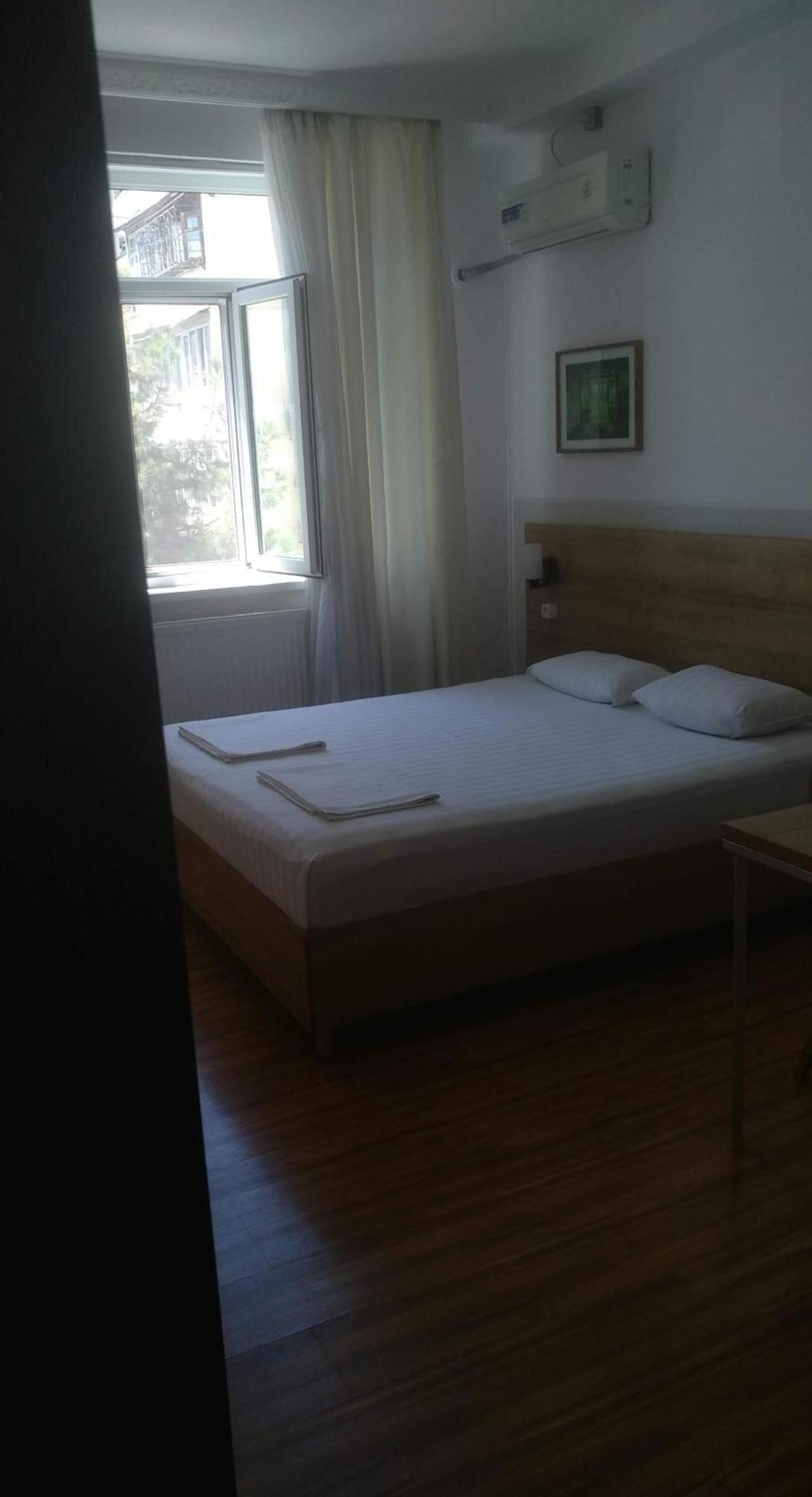 Sakura Inn Fergana Exteriör bild