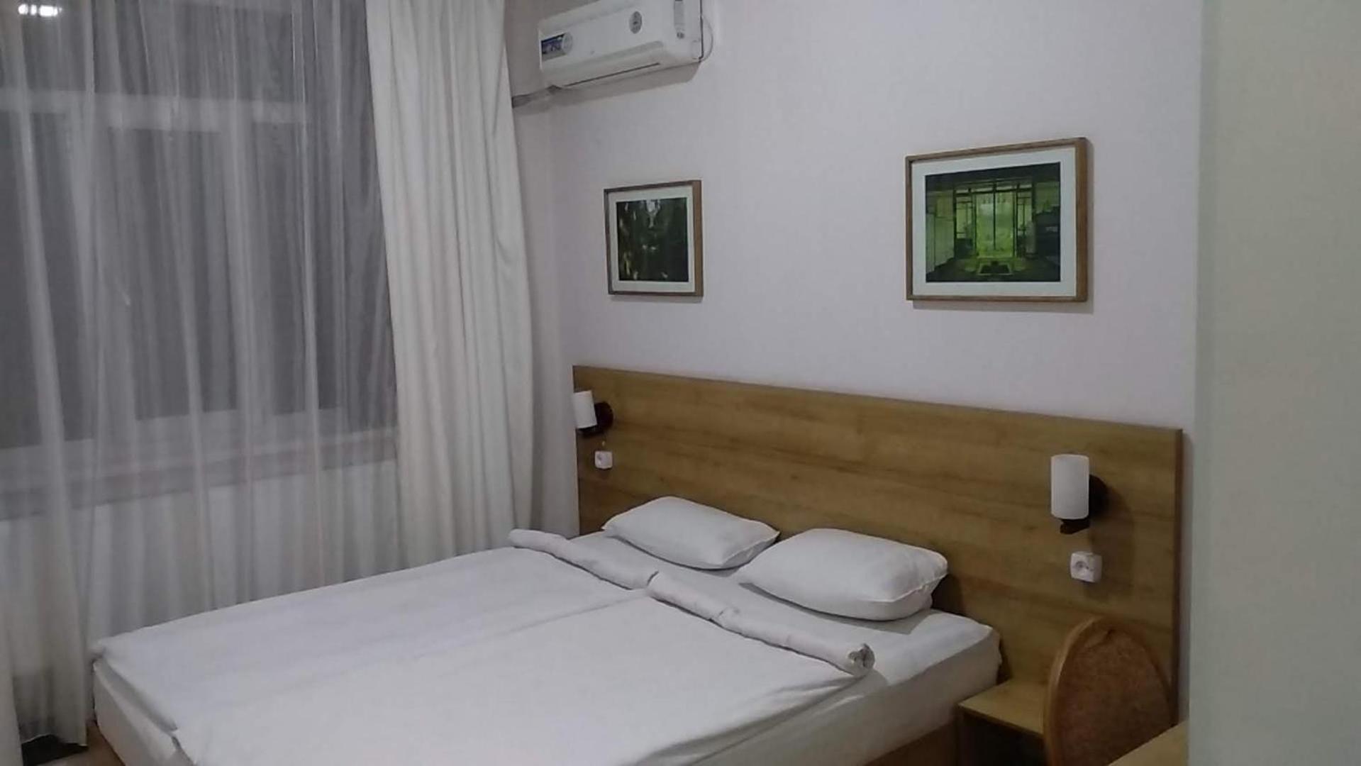 Sakura Inn Fergana Exteriör bild